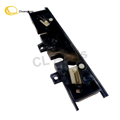 445-0582423 4450582423 เครื่อง ATM อะไหล่ NCR S1 ประตูรถบรรทุกพลาสติก Cassette พร้อมเครื่องกด