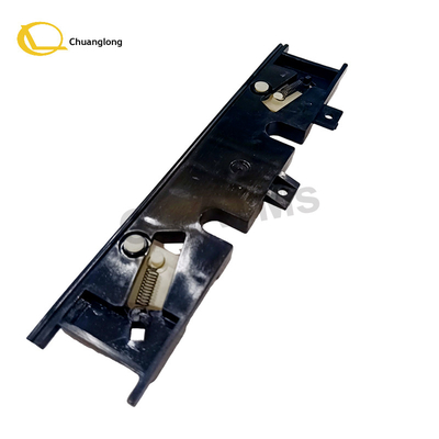 445-0582423 4450582423 เครื่อง ATM อะไหล่ NCR S1 ประตูรถบรรทุกพลาสติก Cassette พร้อมเครื่องกด