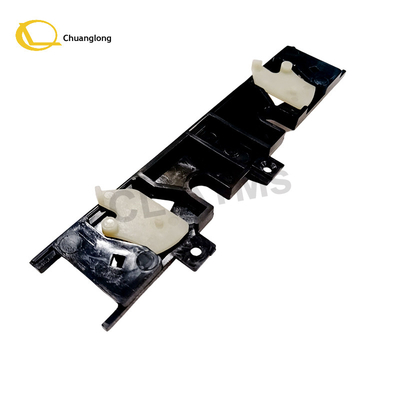 445-0582423 4450582423 เครื่อง ATM อะไหล่ NCR S1 ประตูรถบรรทุกพลาสติก Cassette พร้อมเครื่องกด