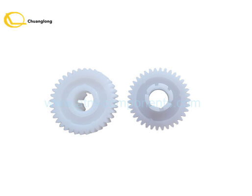 4450587809 445-0587809 เครื่อง ATM ชิ้นส่วนเครื่อง NCR Gear Idler 36T ขาว