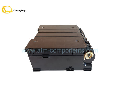 1750056651 01750056651 ชิ้นส่วนเครื่อง ATM Wincor ตัวล็อคพลาสติกสำหรับถาดรับคืน